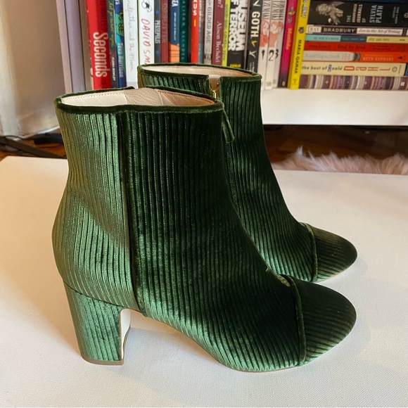 Polly Plume Green Velvet Ribbed High Heel Ankle Boots - Picture 2 of 8